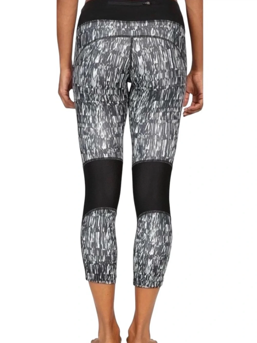 NIKE 821777-010 RUNNING POWER GRAPHIC CROP LEGGING Large
